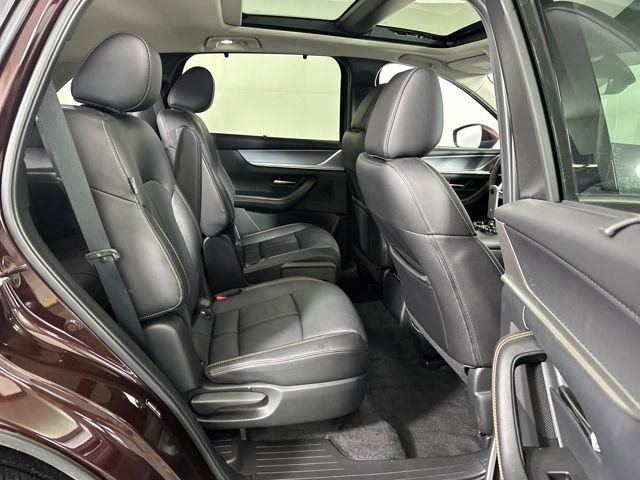 Used 2024 MAZDA CX-90 Plug-In Hybrid w/ Premium Pkg image 27