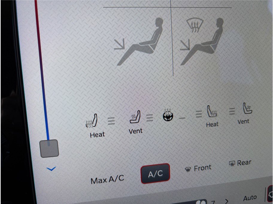 Used 2022 RAM 2500 Laramie w/ Safety Group B image 35