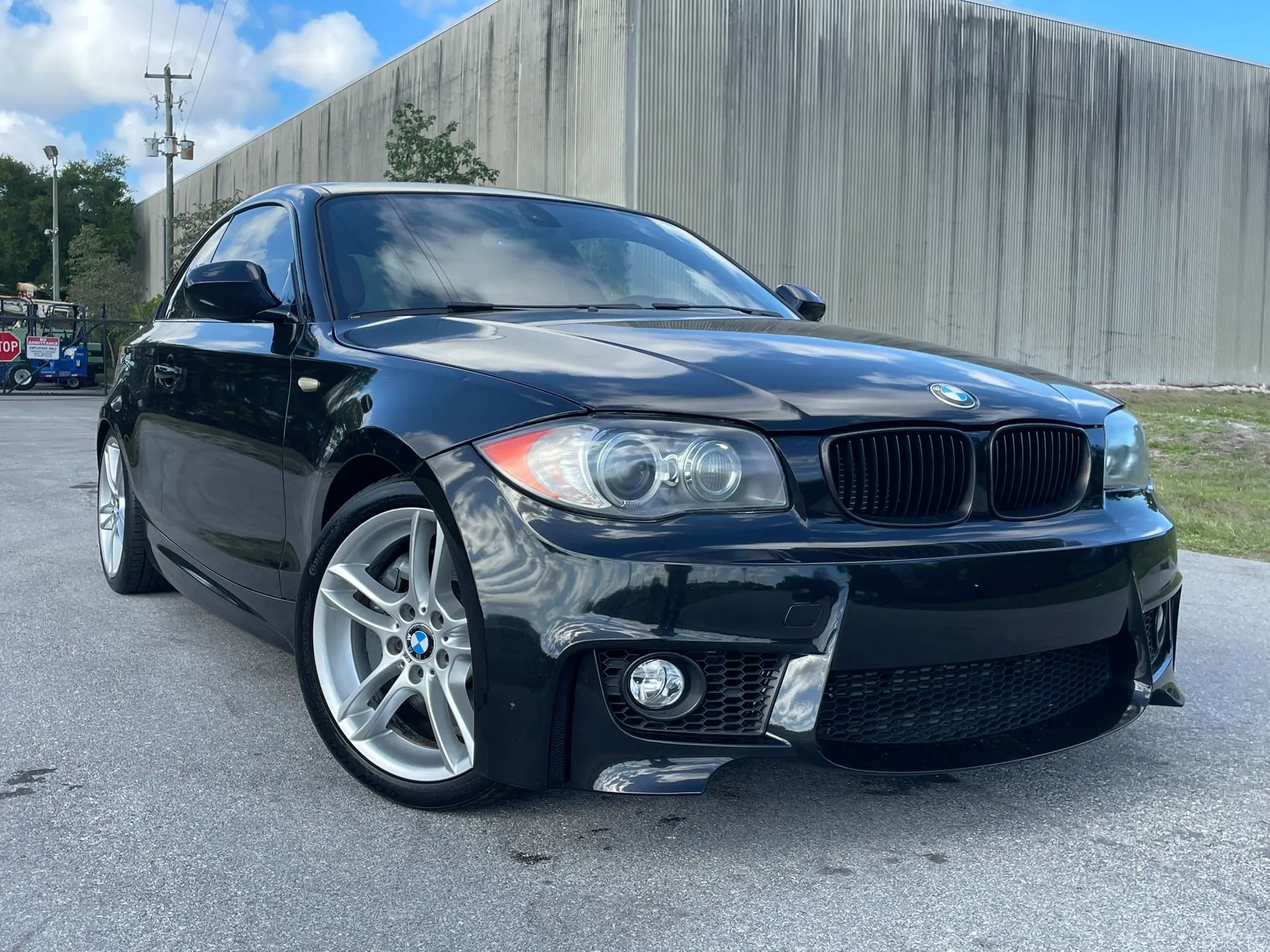 Used 2010 BMW 135i Coupe RWD image 2