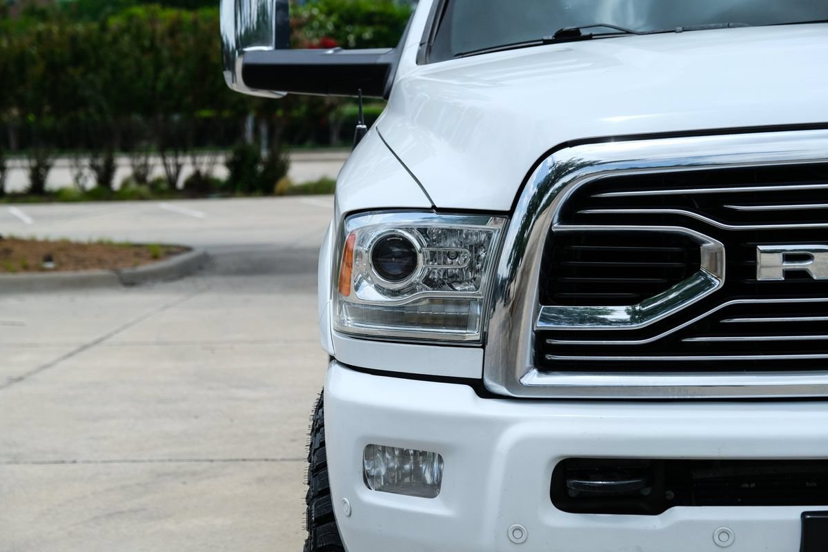 Used 2018 RAM 3500 Laramie Longhorn AWD/4WD image 5
