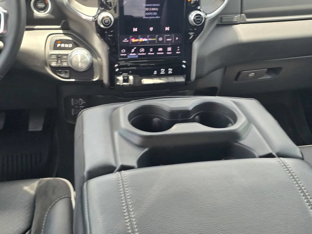 Used 2025 RAM 1500 Laramie w/ Laramie Southwest Edition AWD/4WD image 18