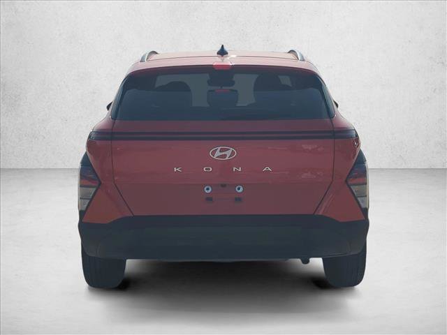 Used 2025 Hyundai Kona SEL image 6