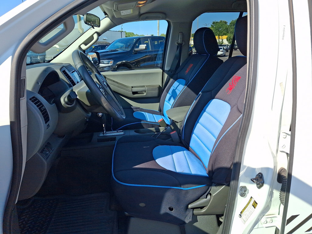Used 2014 Nissan Xterra S AWD/4WD image 24