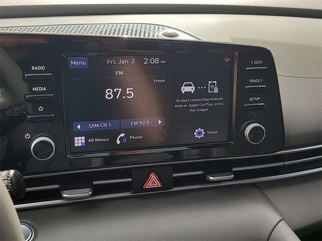 Used 2022 Hyundai Elantra SEL w/ Convenience + Premium Package image 19