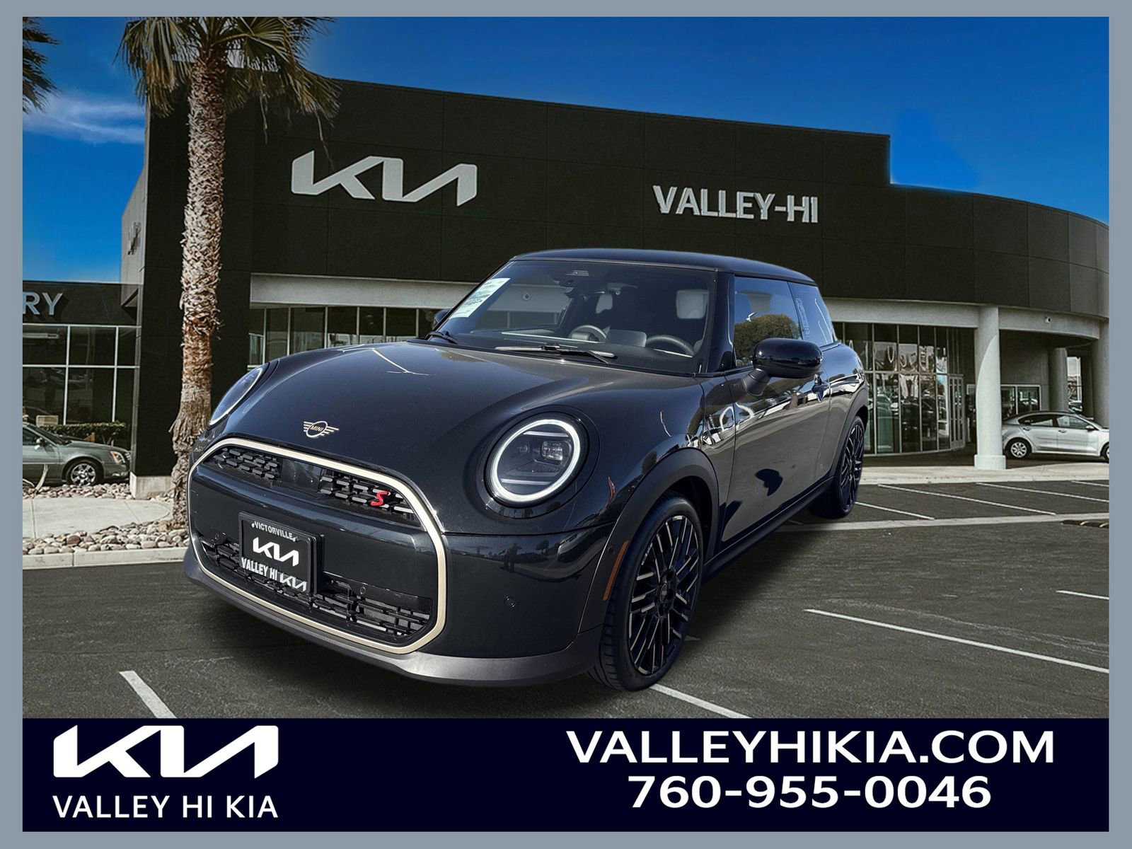 Used 2025 MINI Cooper S image 1