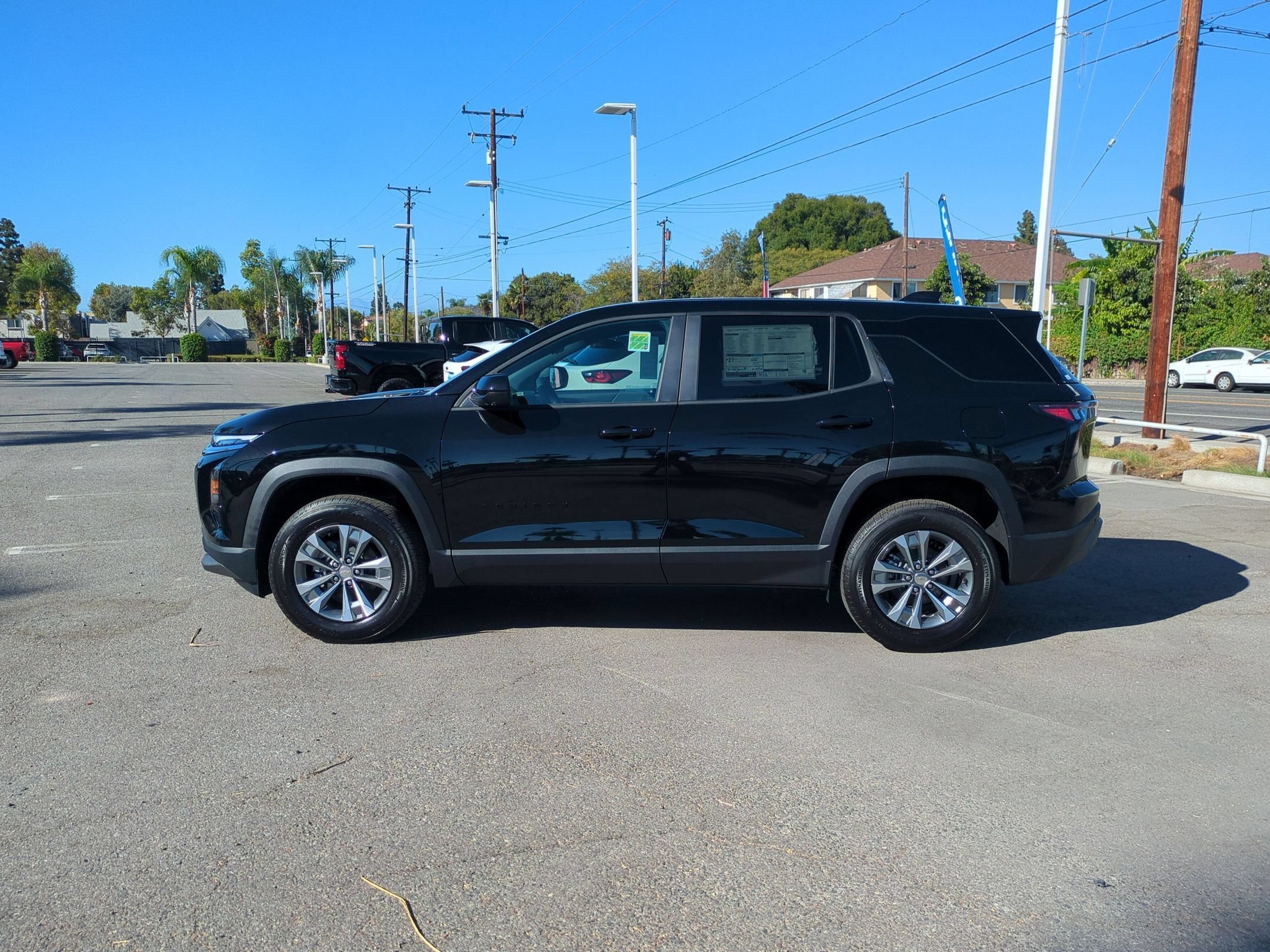 New 2027 Chevrolet Equinox LT w/ Safety and Technology Package FWD image 2
