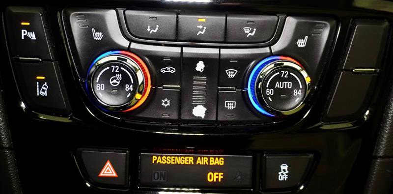 Used 2018 Buick Encore Premium image 20