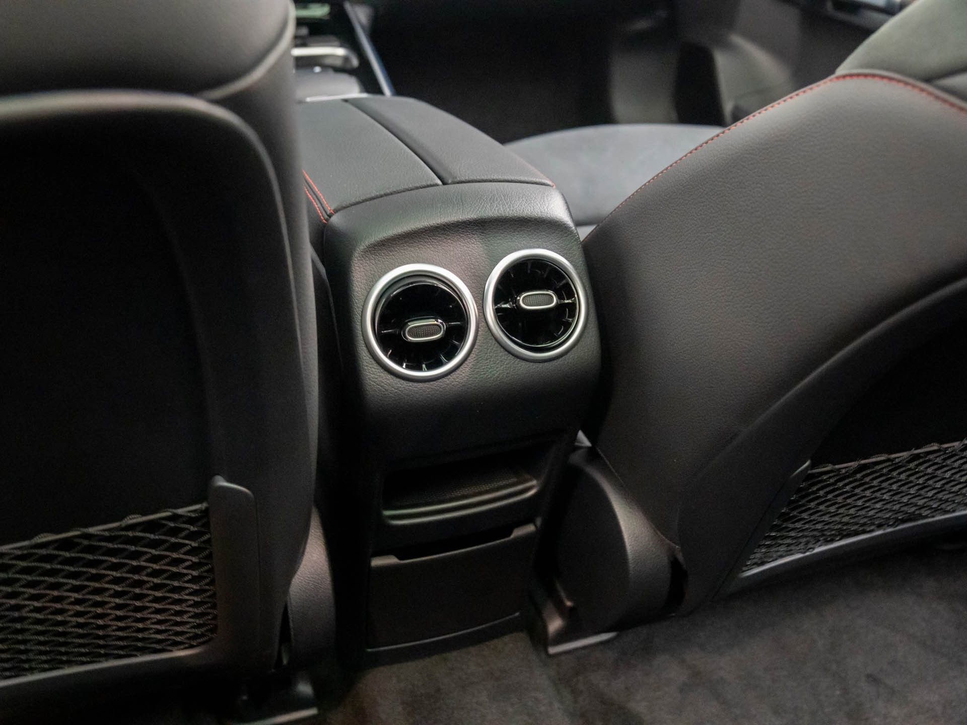 Certified 2023 Mercedes-Benz EQB 300 4MATIC image 19