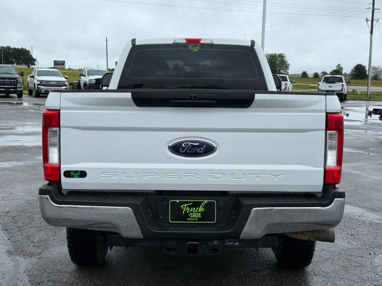 Used 2019 Ford F250 XL w/ Power Equipment Group image 5