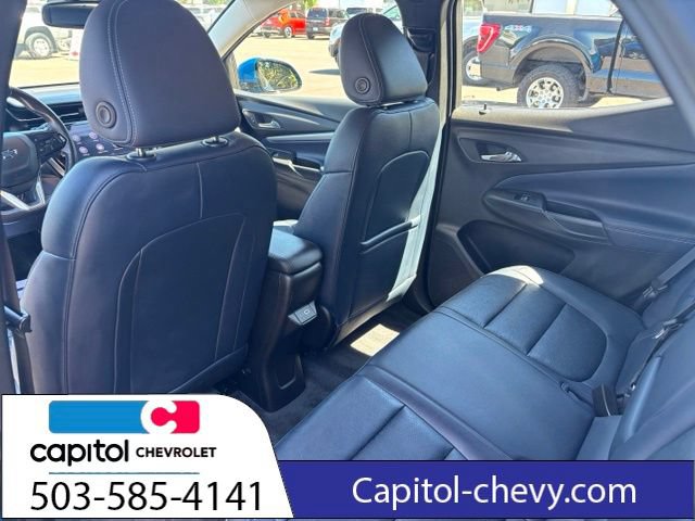 Used 2022 Chevrolet Bolt EUV LT w/ Convenience Package FWD image 22