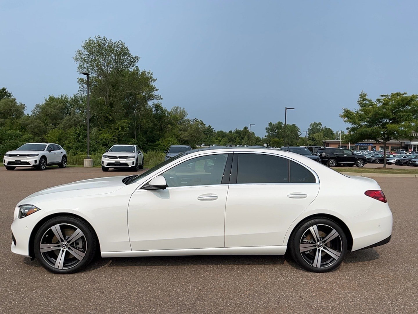 Used 2025 Mercedes-Benz C 300 4MATIC Sedan image 8