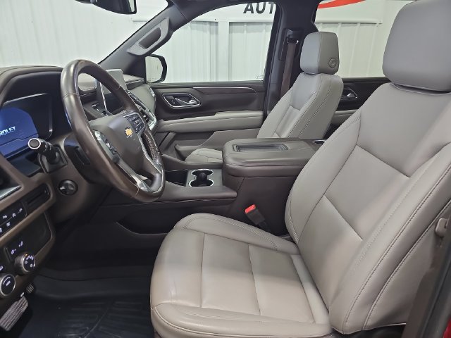 Used 2022 Chevrolet Tahoe LT w/ Luxury Package AWD/4WD image 40