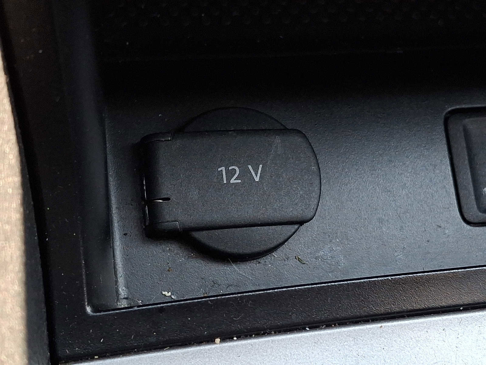 Used 2020 Volkswagen Passat 2.0T SE image 20