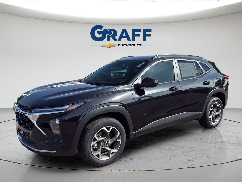 Used 2025 Chevrolet Trax LT w/ Driver Confidence Package FWD image 13