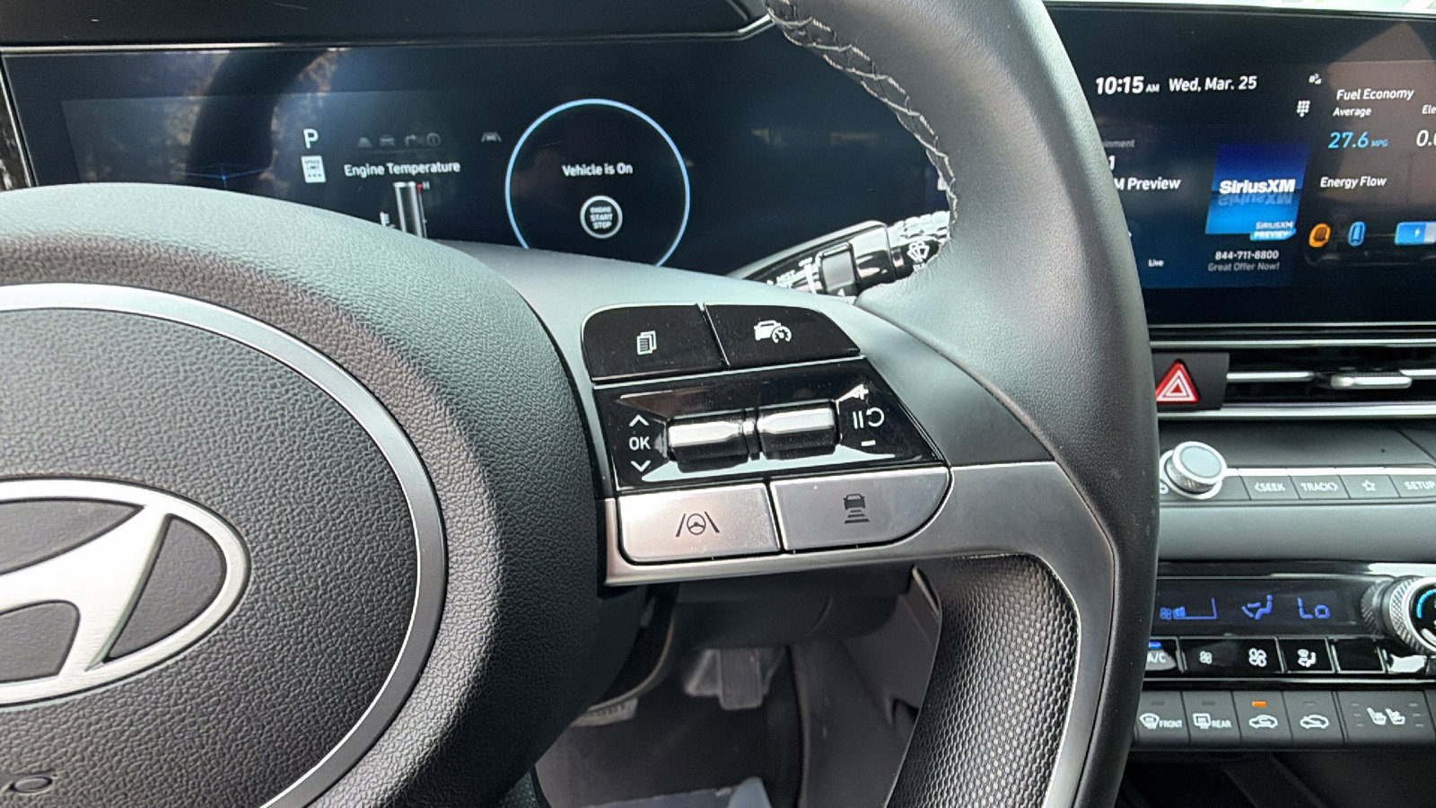 Used 2024 Hyundai Elantra Limited image 29