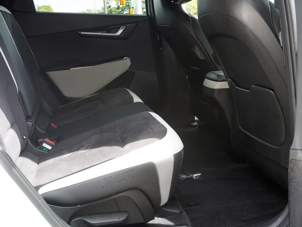 Used 2024 Kia EV6 GT-Line AWD/4WD image 37
