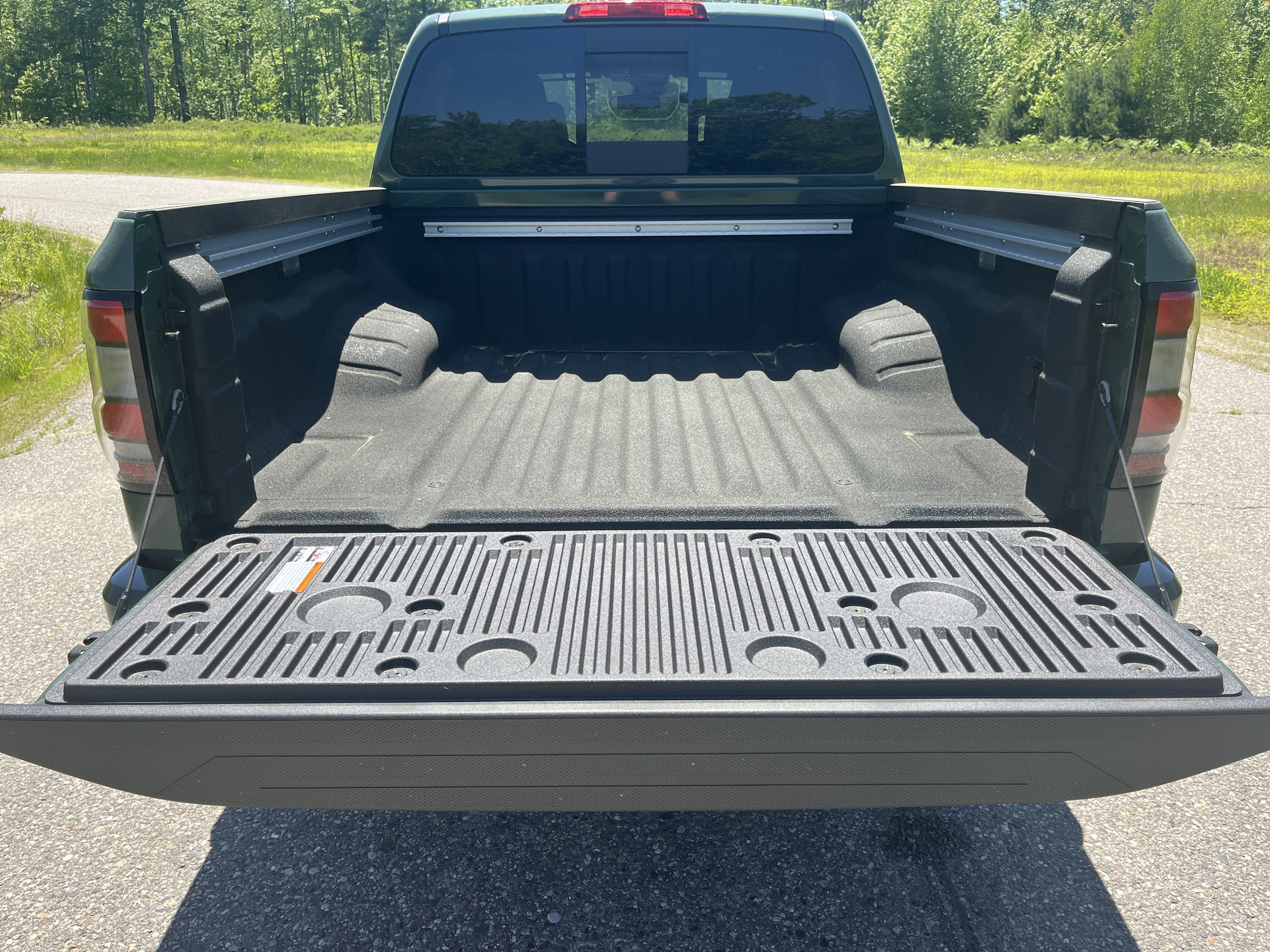 New 2026 Nissan Frontier PRO-4X w/ Pro-4x Convenience Package AWD/4WD image 16