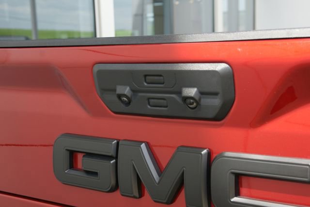 Used 2024 GMC Sierra 2500 AT4X AWD/4WD image 16