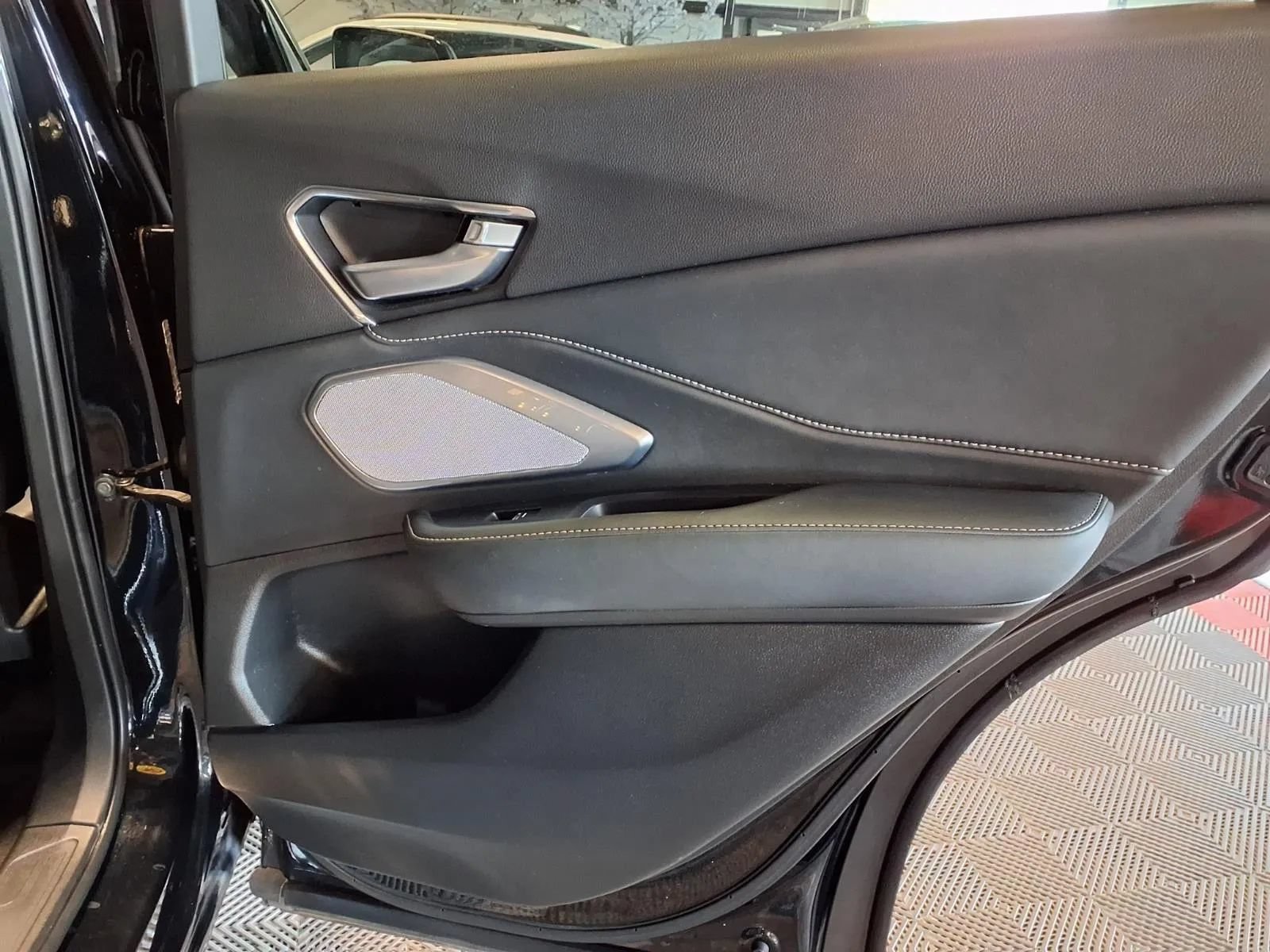 Used 2020 Acura RDX AWD w/ Advance Package image 10