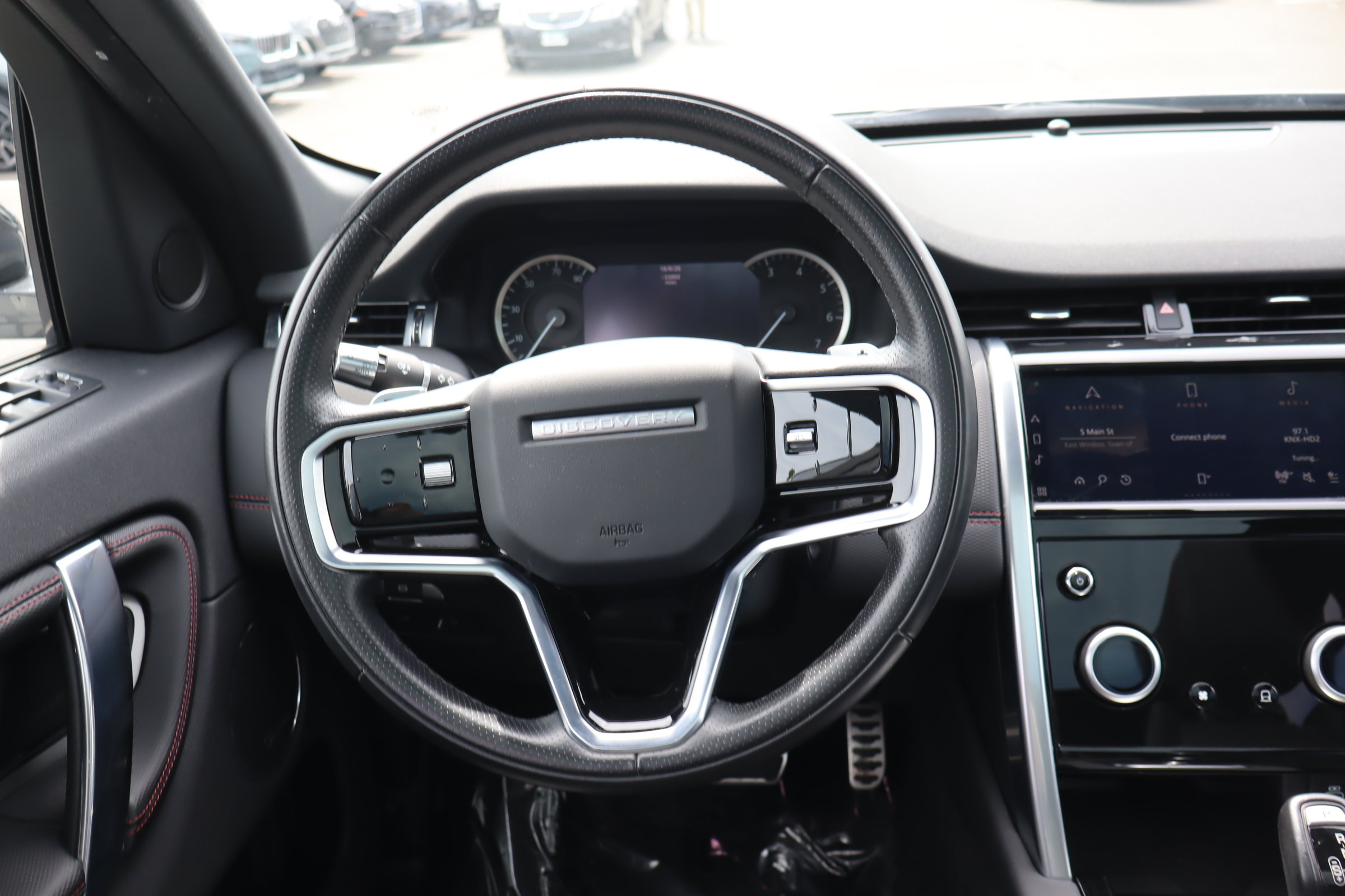 Used 2022 Land Rover Discovery Sport S R-Dynamic AWD/4WD image 13