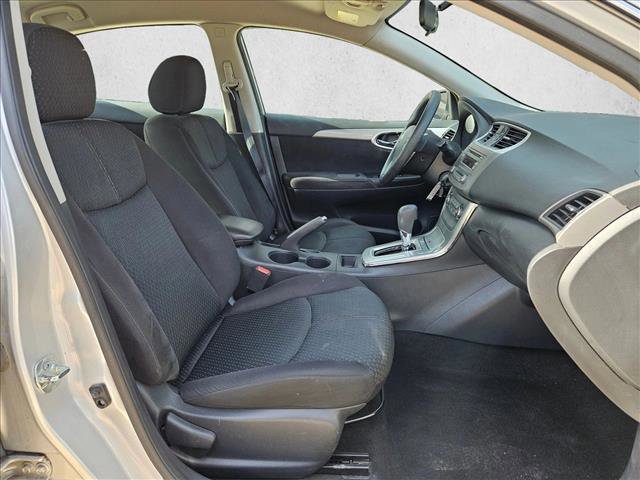 Used 2013 Nissan Sentra SR image 19
