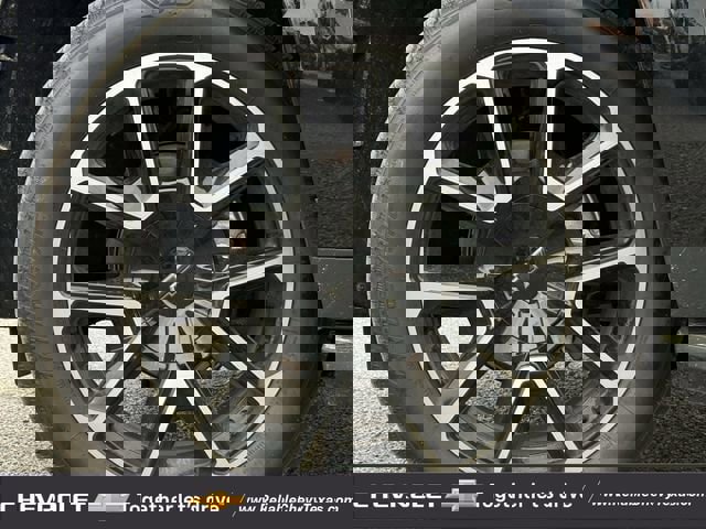 Certified 2026 Chevrolet Suburban RST w/ Comfort Package image 10