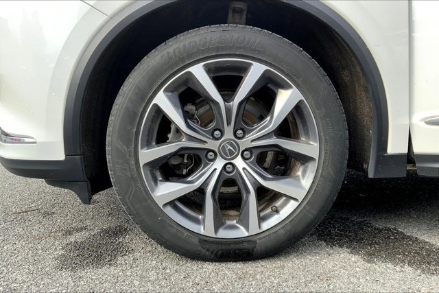 Used 2023 Acura MDX SH-AWD w/ Technology Package image 8