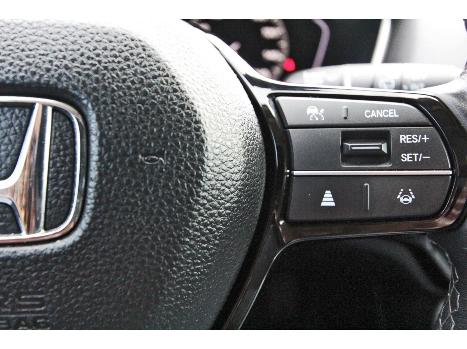 Used 2024 Honda Civic EX-L image 17