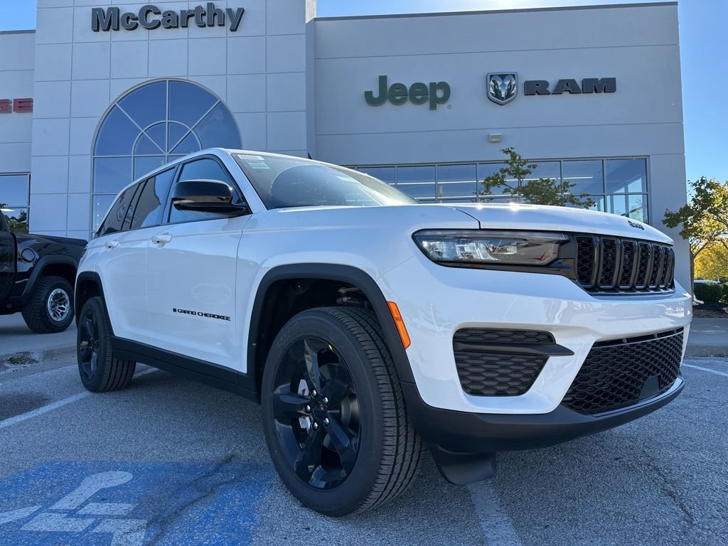 New 2025 Jeep Grand Cherokee Altitude