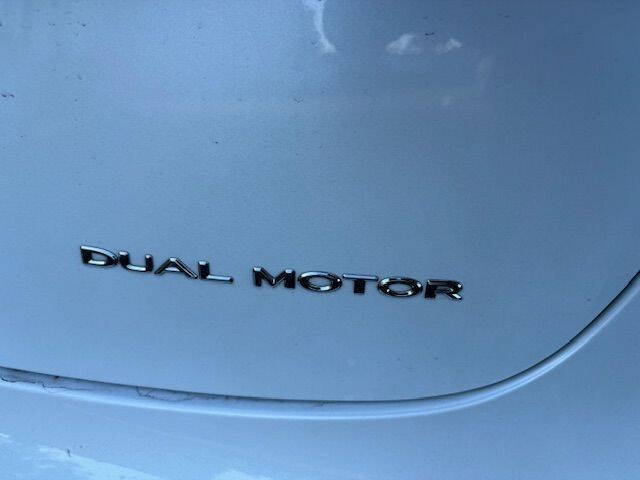 Used 2019 Tesla Model 3 Long Range AWD/4WD image 10