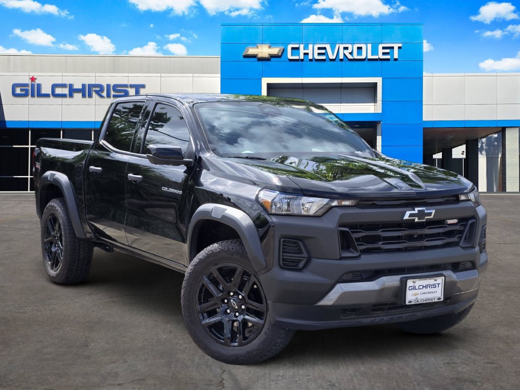 New 2025 Chevrolet Colorado Trail Boss w/ Midnight Edition