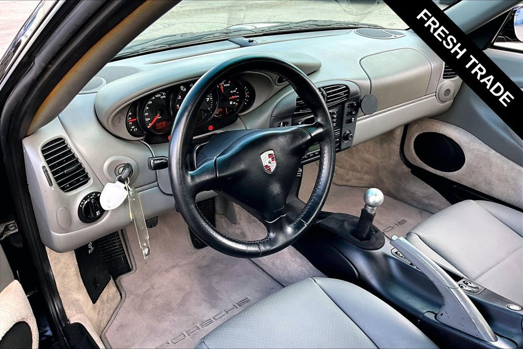 Used 2001 Porsche 911 Carrera RWD image 10