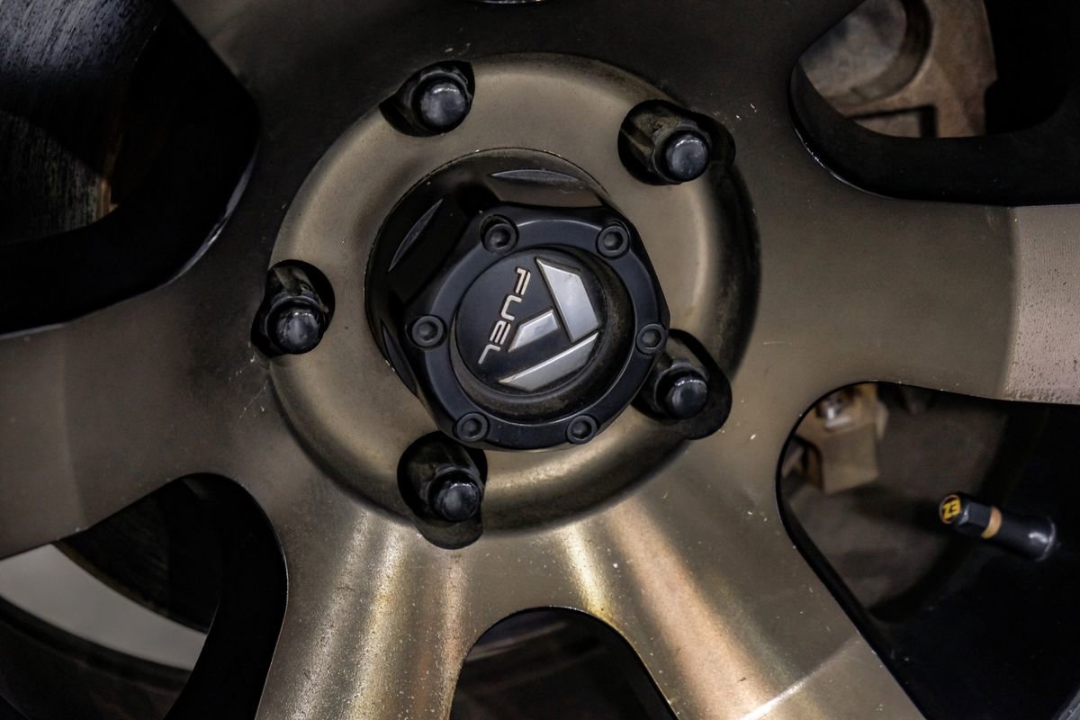 Used 2018 Jeep Wrangler Unlimited Sahara AWD/4WD image 54