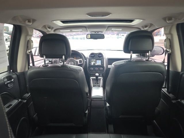 Used 2016 Jeep Compass High Altitude image 8