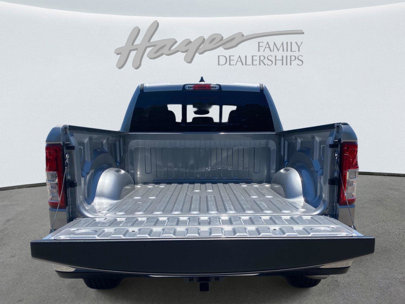 Used 2022 RAM 1500 Big Horn RWD image 6