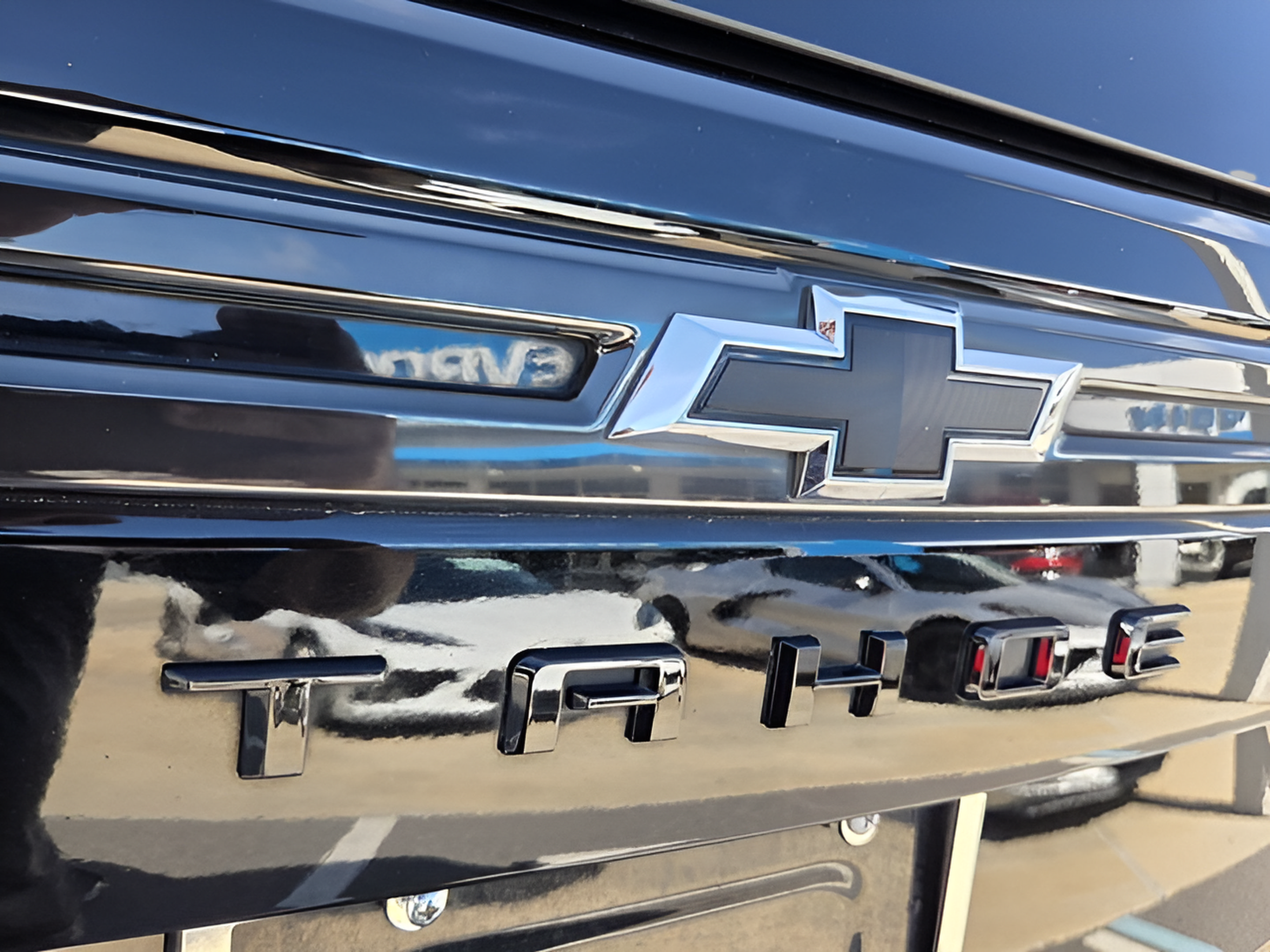 Certified 2022 Chevrolet Tahoe RST RWD image 31