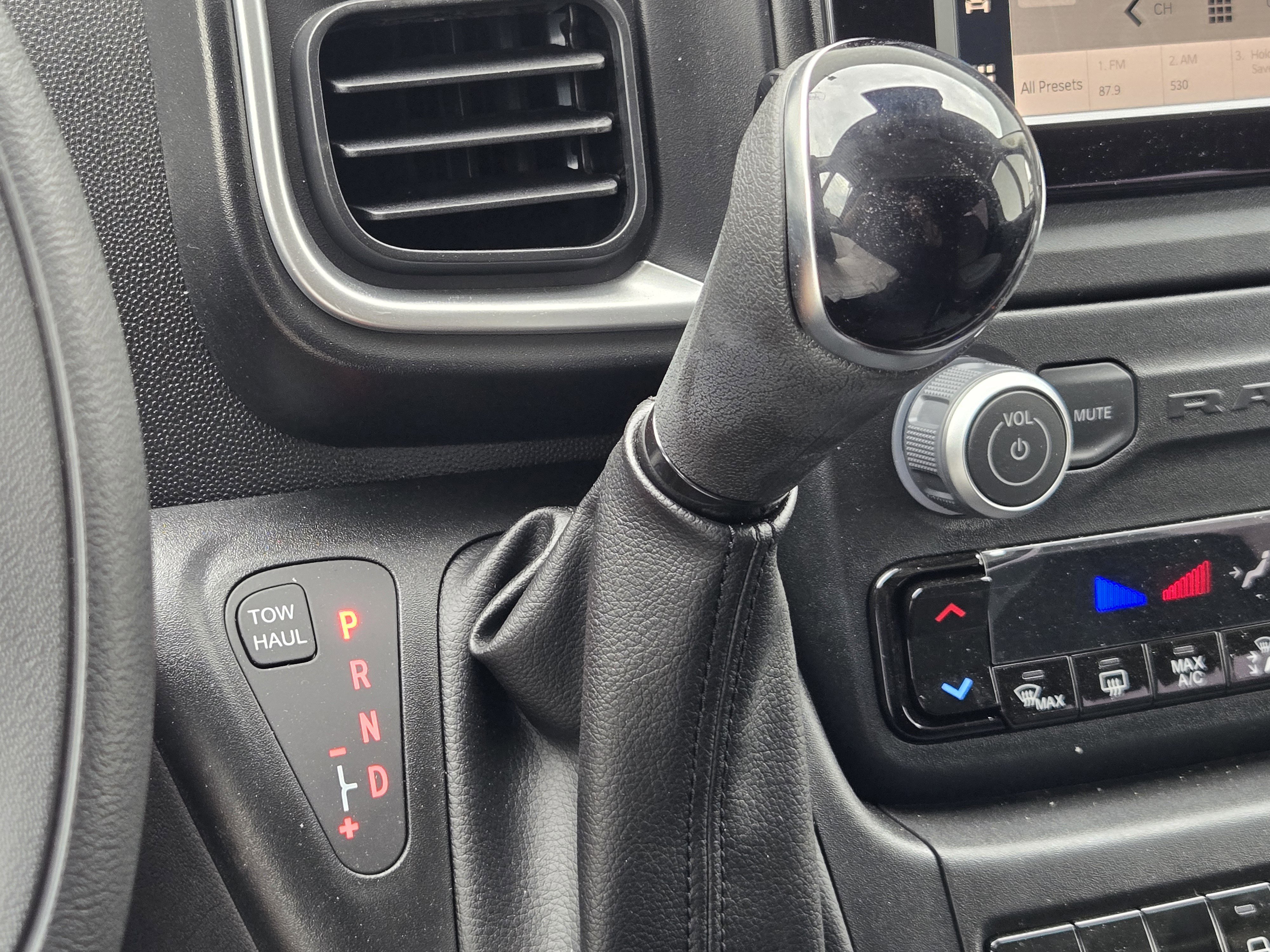 New 2026 RAM ProMaster 2500 w/ Upfitter's Prep Package image 17