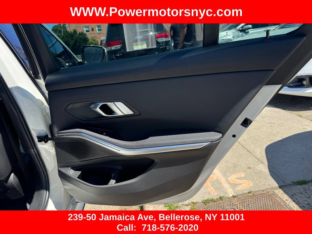 Used 2021 BMW 330i Sedan w/ Convenience Package RWD image 29