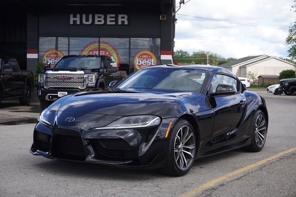Used 2023 Toyota Supra RWD image 3