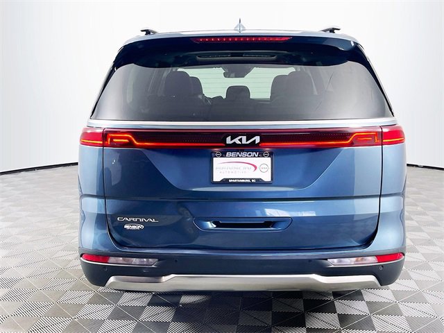 Used 2024 Kia Carnival SX Prestige image 7
