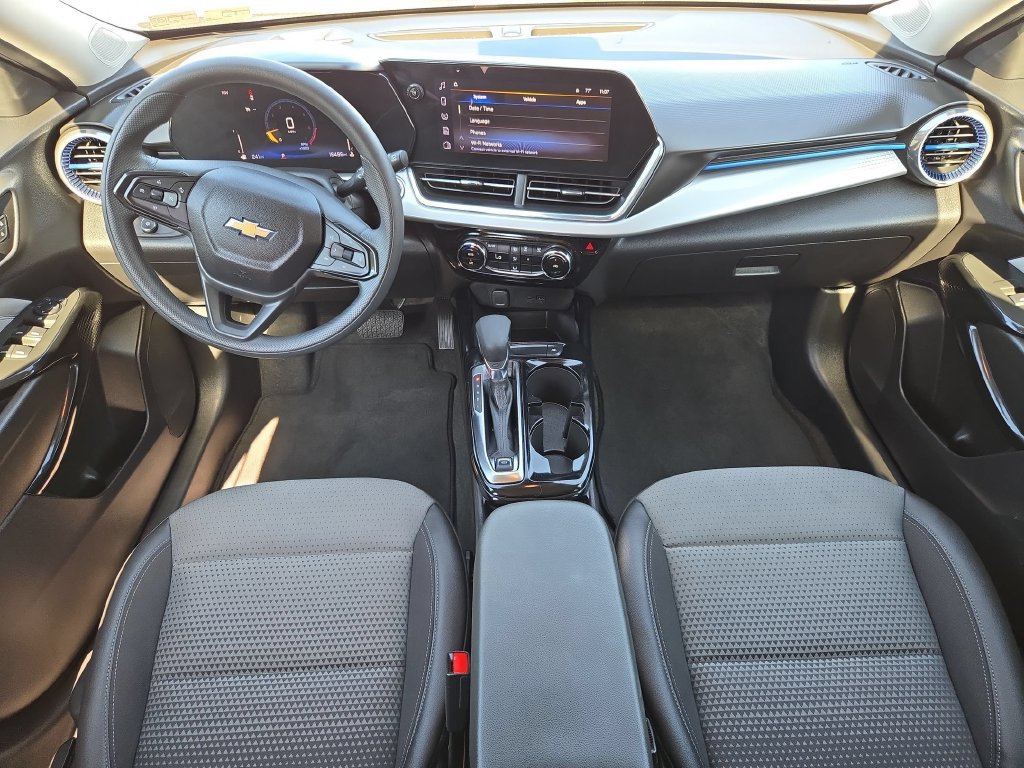 Used 2026 Chevrolet Trax LT FWD image 19