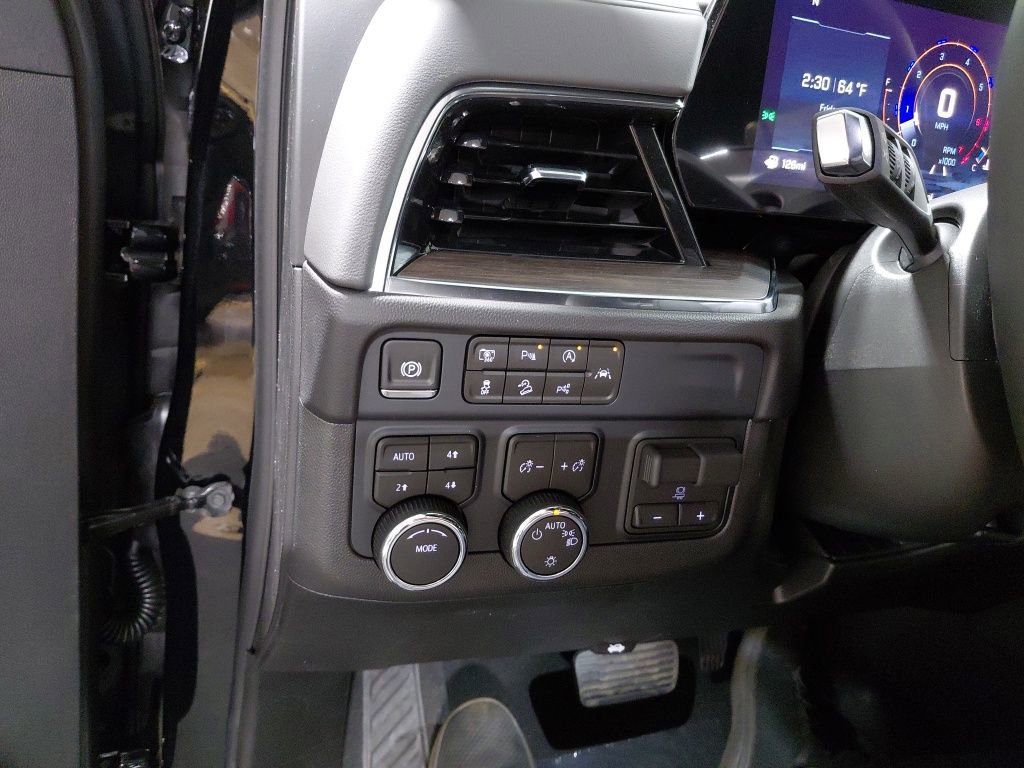 New 2026 Chevrolet Suburban LS w/ LS Custom Edition AWD/4WD image 31