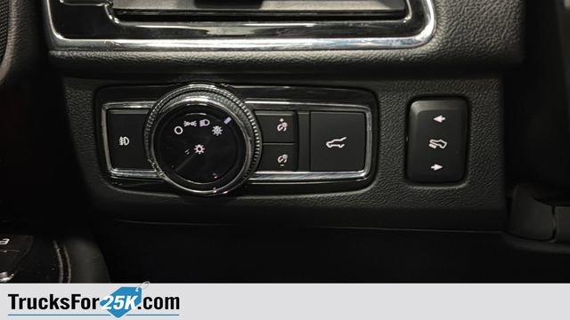 Used 2018 Lincoln Navigator L Reserve w/ Technology Package AWD/4WD image 36