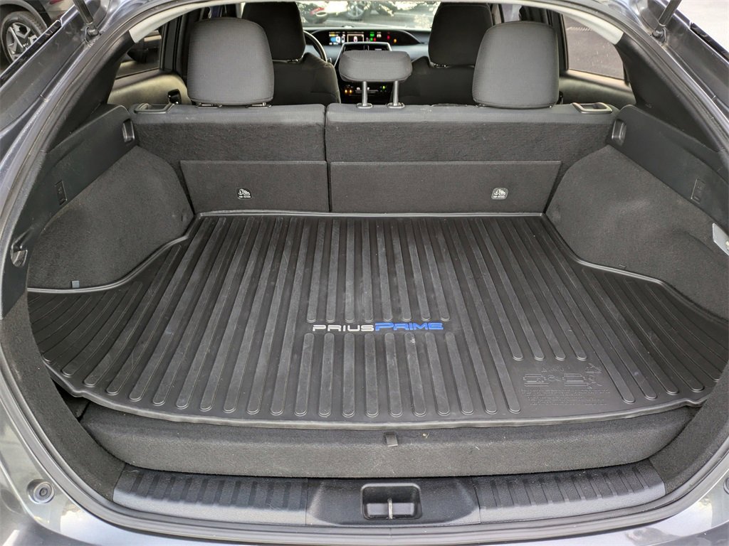 Certified 2020 Toyota Prius Prime LE image 14