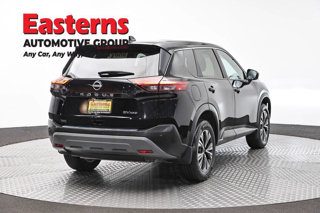 Used 2023 Nissan Rogue SV AWD/4WD image 5
