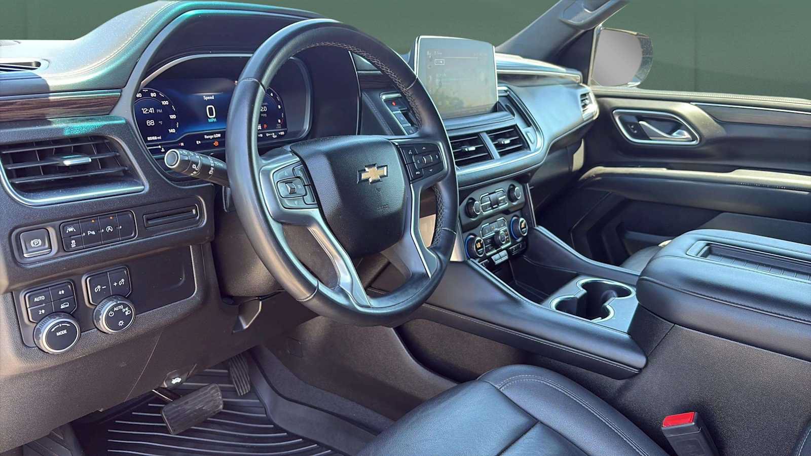Used 2023 Chevrolet Tahoe LT AWD/4WD image 12