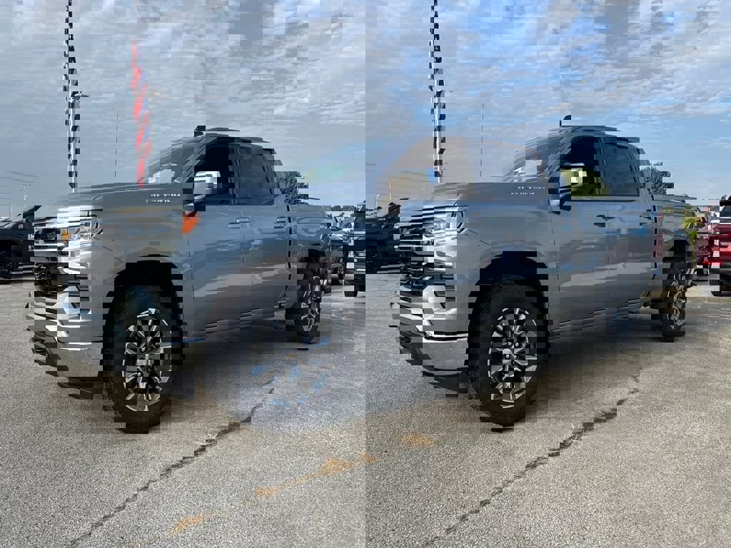 New 2026 Chevrolet Silverado 1500 LT