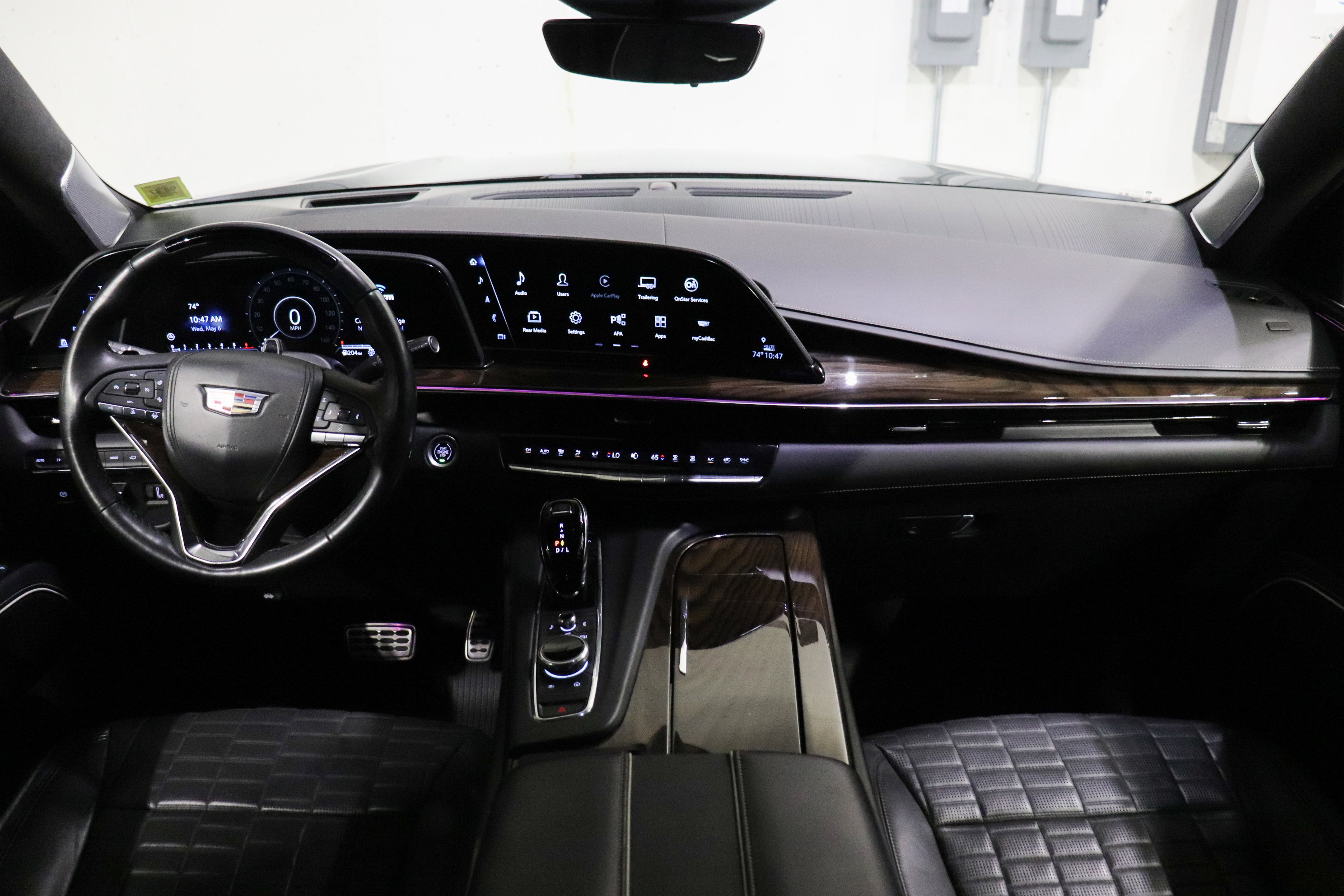 Used 2023 Cadillac Escalade ESV Sport Platinum w/ LPO, ONYX Package AWD/4WD image 31