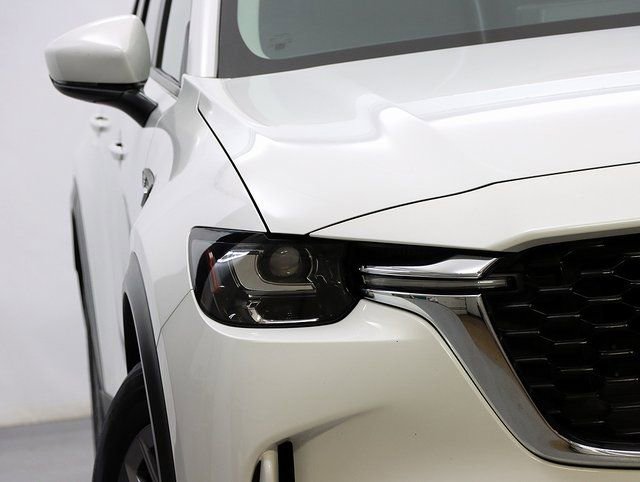 Used 2025 MAZDA CX-90 3.3 Turbo w/ Select Package image 4