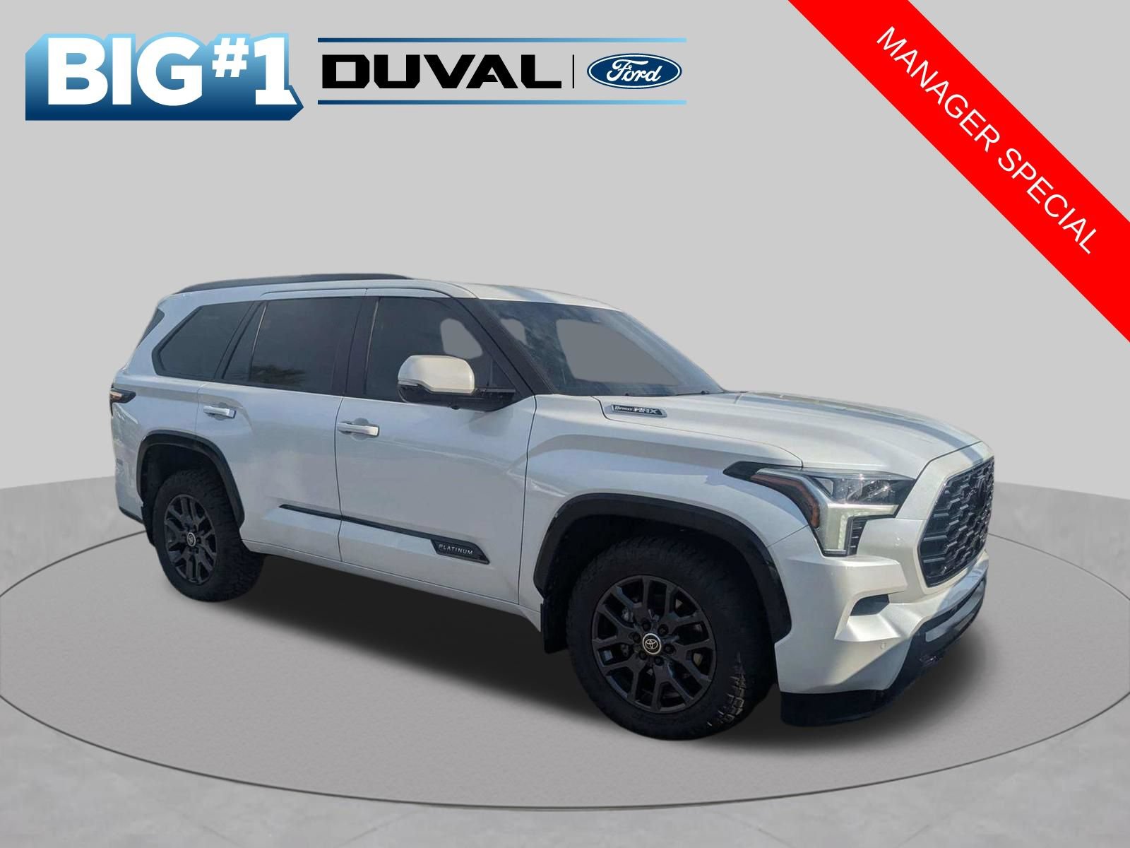 Used 2024 Toyota Sequoia Platinum AWD/4WD image 2